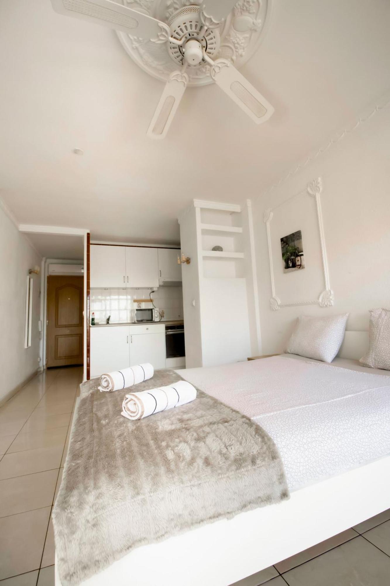 Studio In Calypso,Calahonda 200 Metres From The Beach Sitio de Calahonda Exterior photo