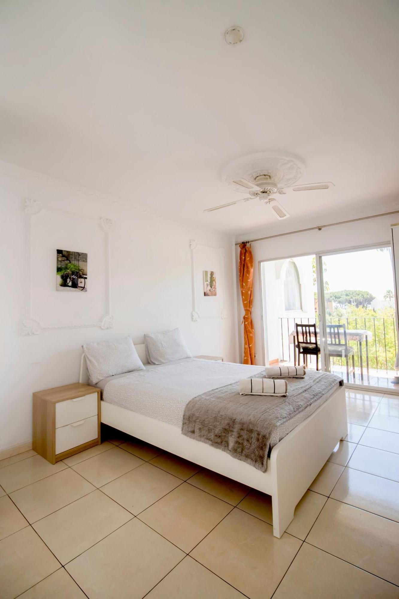 Studio In Calypso,Calahonda 200 Metres From The Beach Sitio de Calahonda Exterior photo