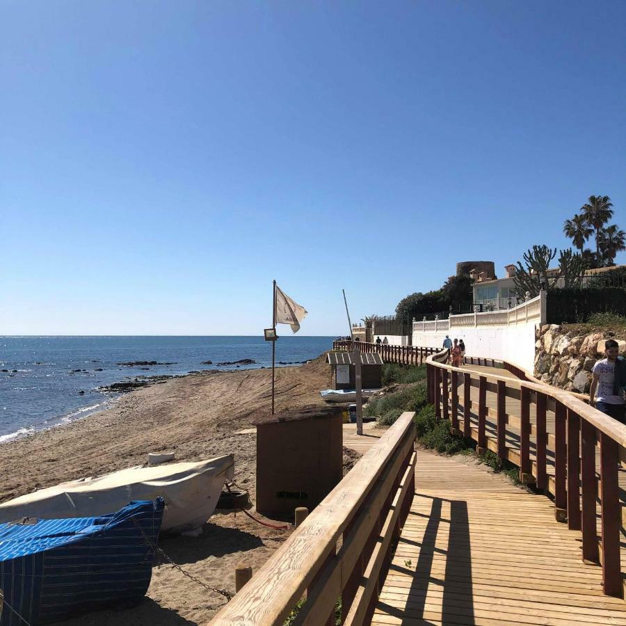Studio In Calypso,Calahonda 200 Metres From The Beach Sitio de Calahonda Exterior photo