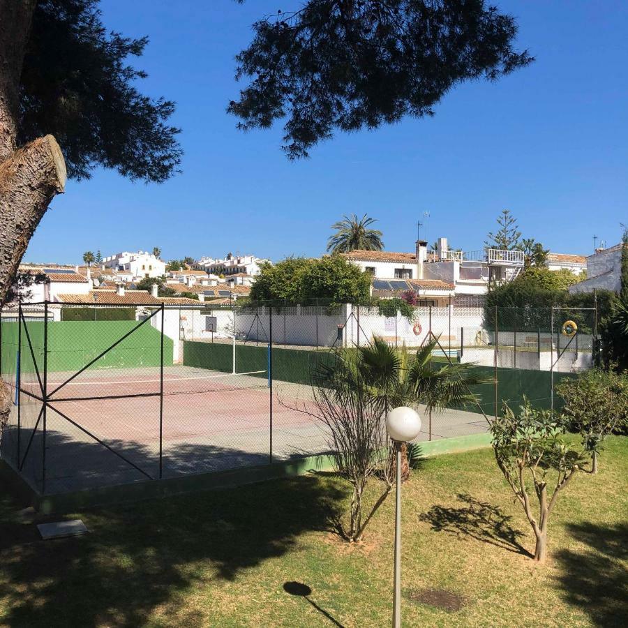 Studio In Calypso,Calahonda 200 Metres From The Beach Sitio de Calahonda Exterior photo