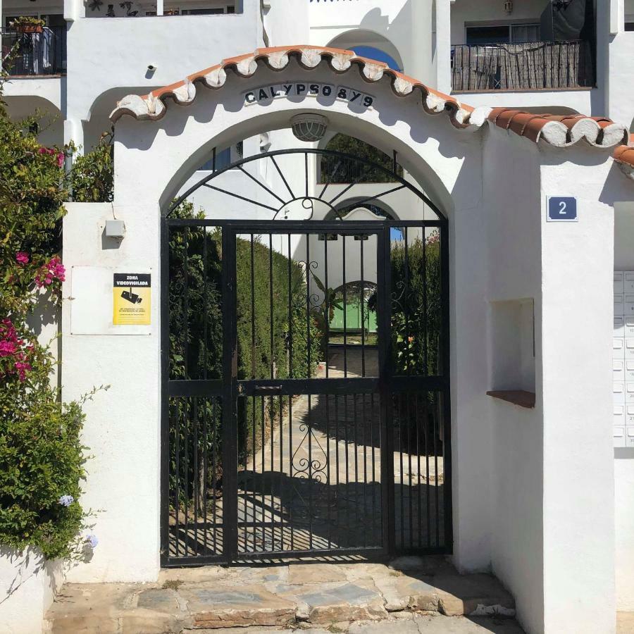 Studio In Calypso,Calahonda 200 Metres From The Beach Sitio de Calahonda Exterior photo